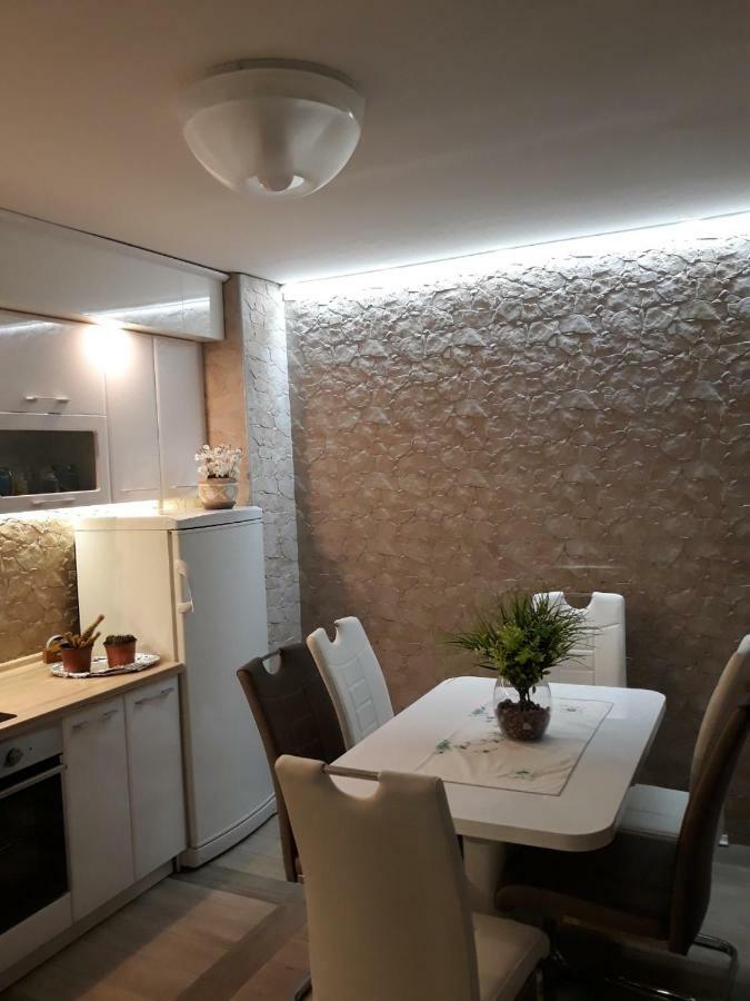 Seahaven Appartement Petrovac Buitenkant foto