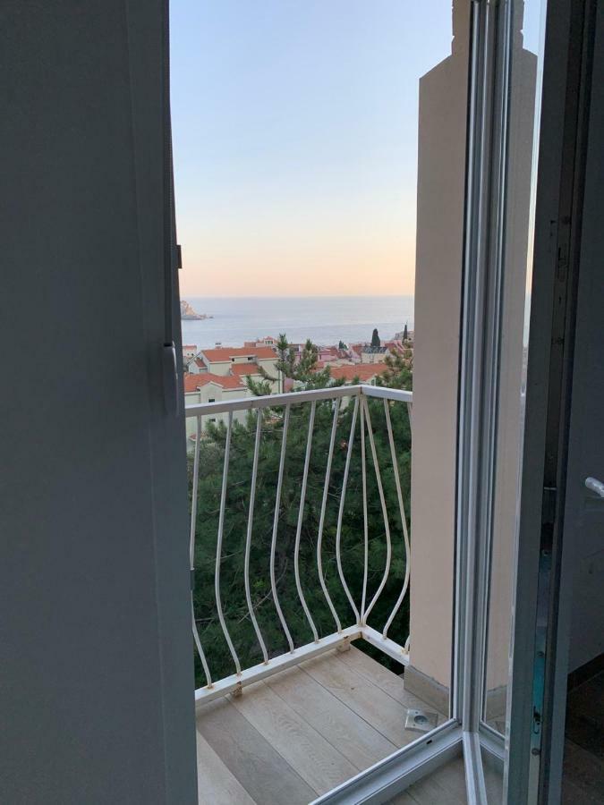 Seahaven Appartement Petrovac Buitenkant foto